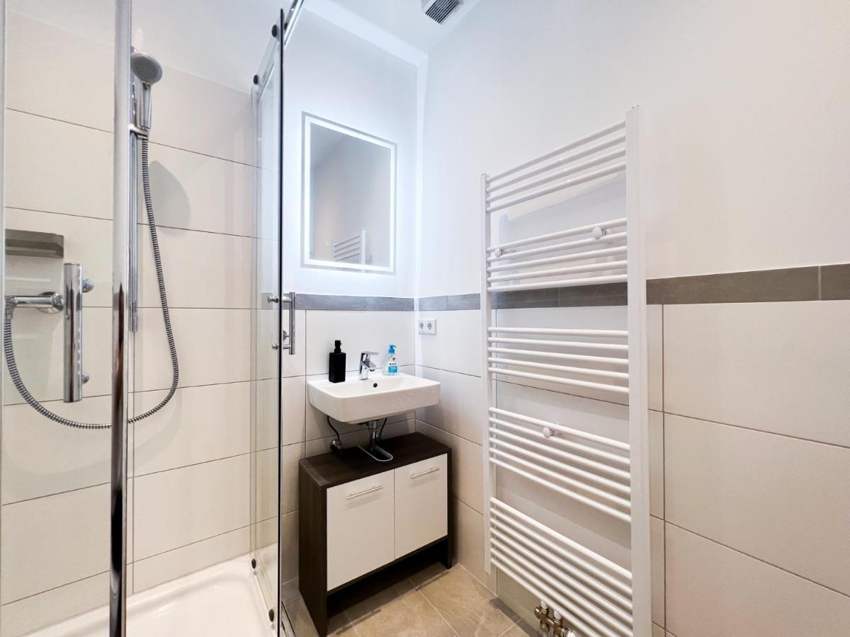 Apartment Duesseldorf City Extérieur photo