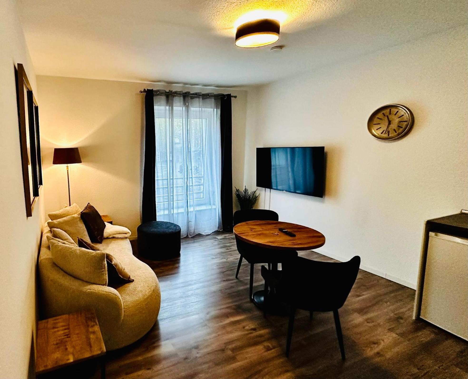Apartment Duesseldorf City Extérieur photo